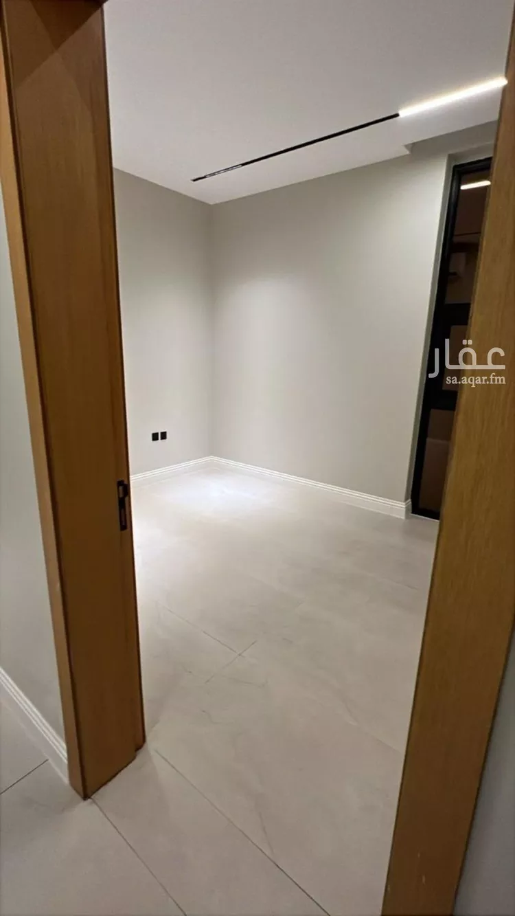 فيلا للإيجار في شارع اسماء بنت مالك, حي العارض, مدينة الرياض, منطقة الرياض صورة 2