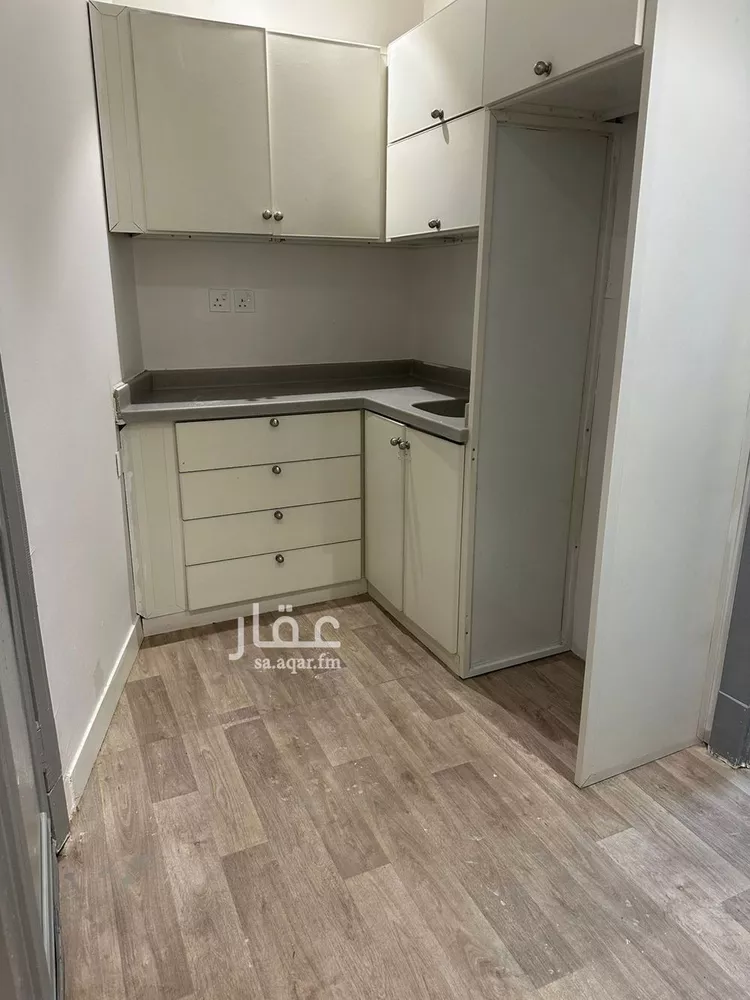 شقة للإيجار في شارع الامير محمد ابن سلمان ابن عبدالعزيز, حي الفلاح, مدينة الرياض, منطقة الرياض صورة 4