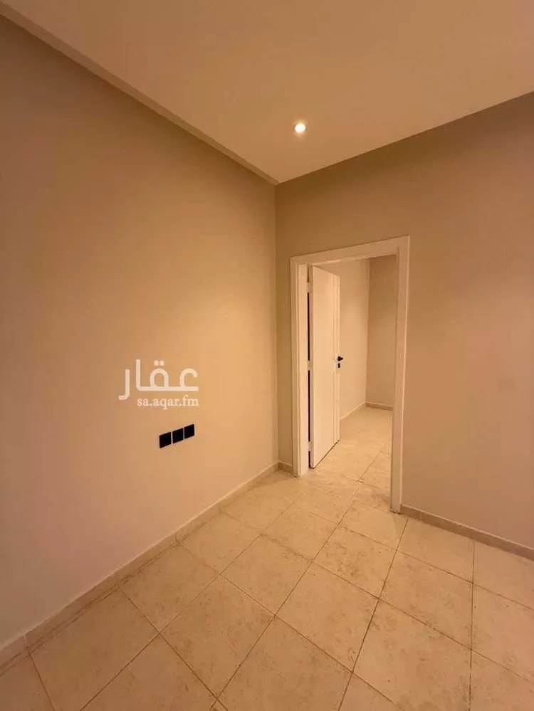 عمارة للبيع في شارع سماحة الشيخ محمد بن صالح بن محمد العثي, حي أم الحمام الغربي, مدينة الرياض, منطقة الرياض 7