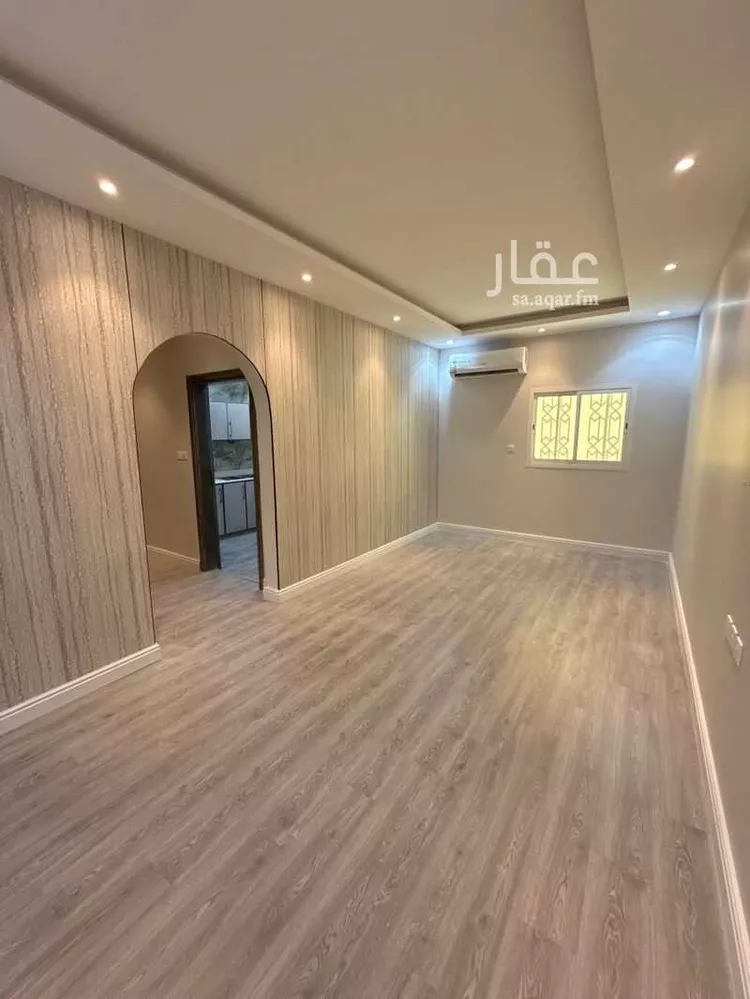 عمارة للبيع في شارع سماحة الشيخ محمد بن صالح بن محمد العثي, حي أم الحمام الغربي, مدينة الرياض, منطقة الرياض صورة 2