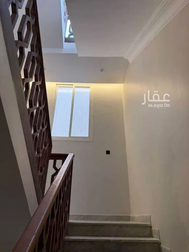 عمارة للبيع في شارع سماحة الشيخ محمد بن صالح بن محمد العثي, حي أم الحمام الغربي, مدينة الرياض, منطقة الرياض 20