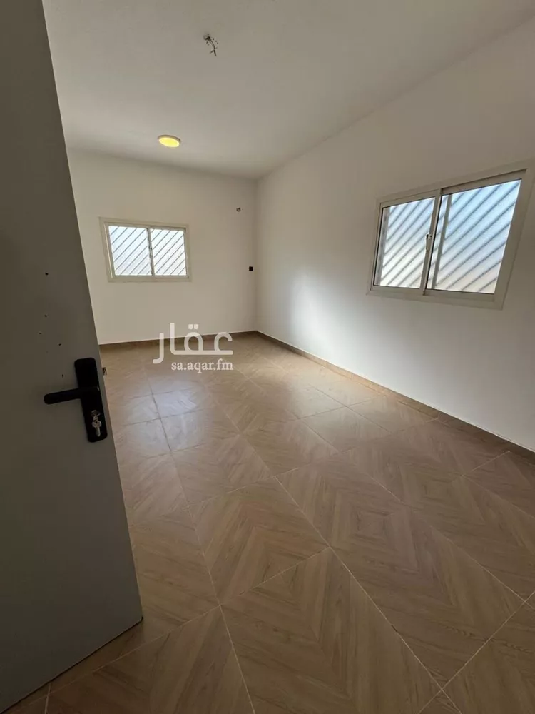 Floor for Rent in Riyadh Al Malaz صورة 3