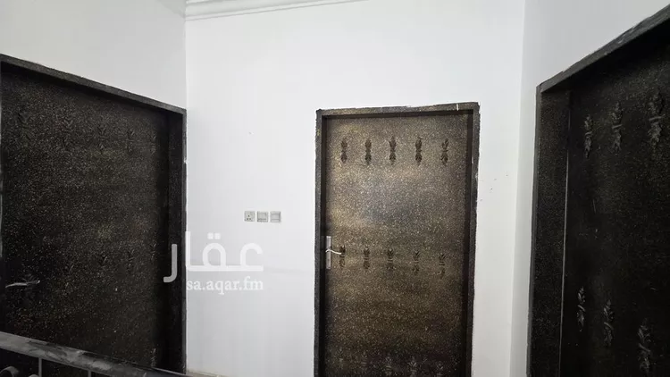 شقة للإيجار في شارع عقبة بن عثمان بن خلدة, حي العوالي, مدينة الرياض, منطقة الرياض صورة 4