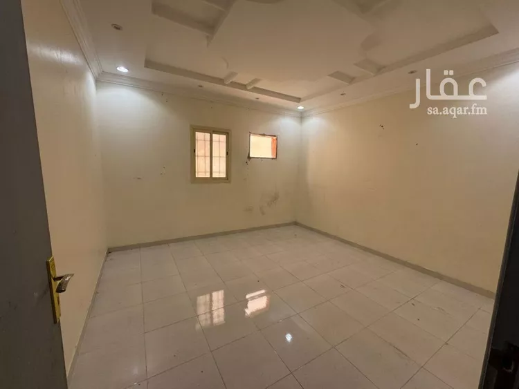 شقة للإيجار في شارع عقبة بن عثمان بن خلدة, حي العوالي, مدينة الرياض, منطقة الرياض صورة 2