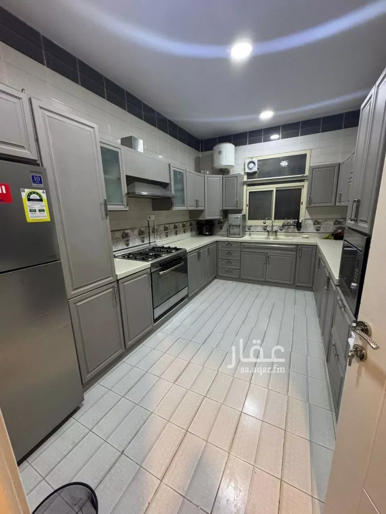 Floor for Rent in Riyadh Al Qadisiyah صورة 2