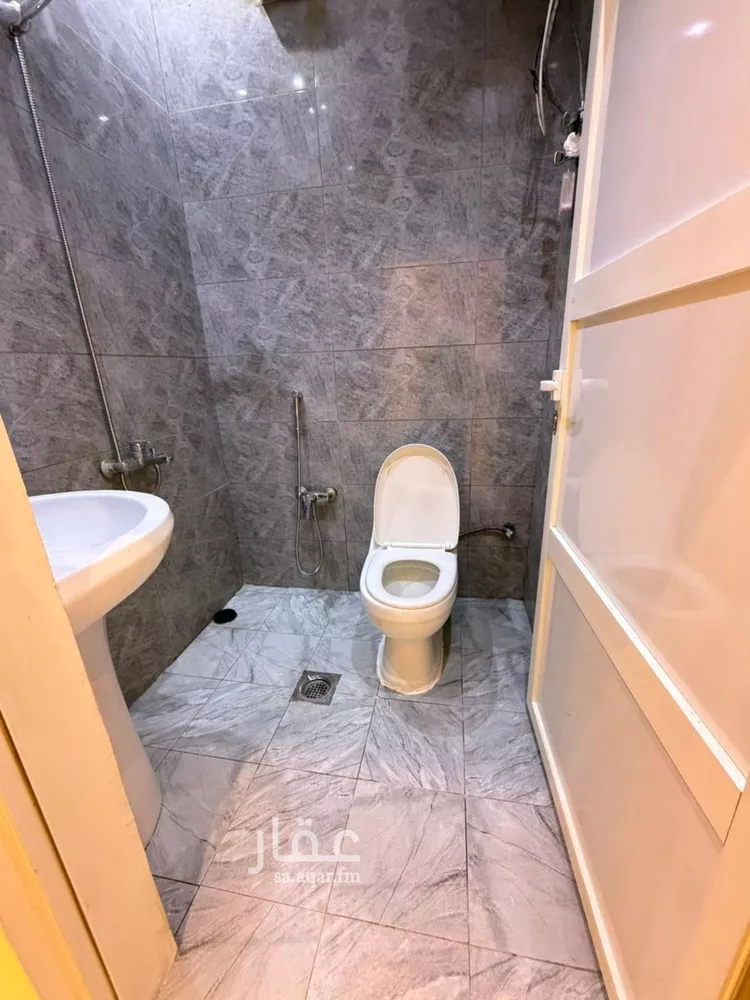 شقة للإيجار في شارع ابراهيم الهلالي, حي القادسية, مدينة الرياض, منطقة الرياض صورة 4