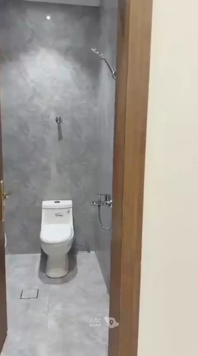 Floor for Rent in Riyadh An Narjis 5