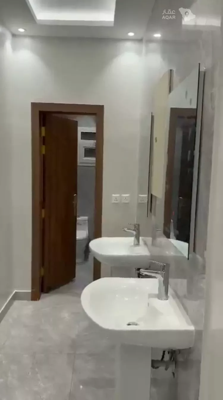 Floor for Rent in Riyadh An Narjis 6