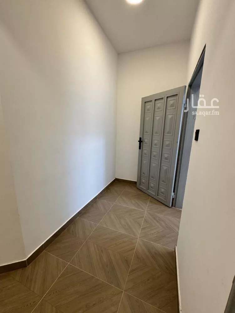 Floor for Rent in Riyadh Al Malaz صورة 5
