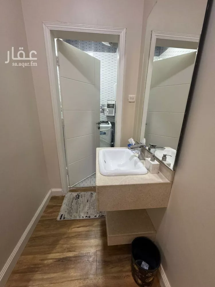 Floor for Rent in Riyadh Al Qadisiyah صورة 4