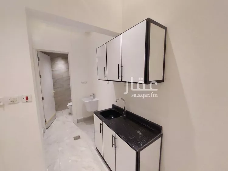 شقة للإيجار في شارع الامير ناصر بن سعود بن فرحان ال سعود, حي الصحافة, مدينة الرياض, منطقة الرياض صورة 3