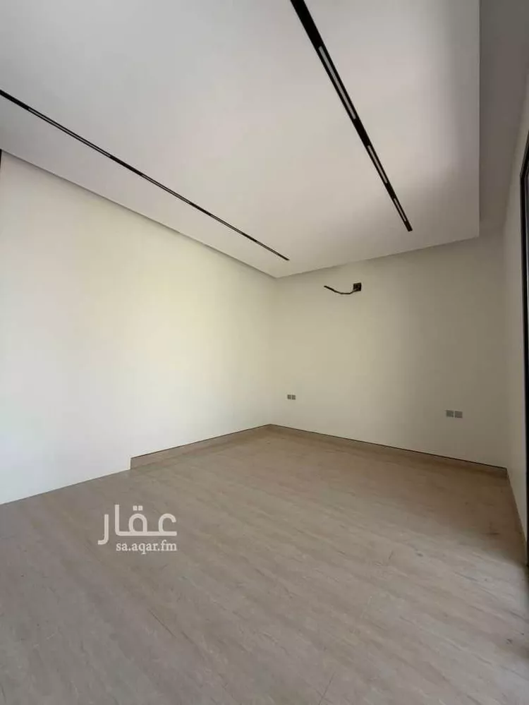 فيلا للبيع في شارع محمد بن عبيد الأزدي, حي الفاروق, مدينة الرياض, منطقة الرياض صورة 2