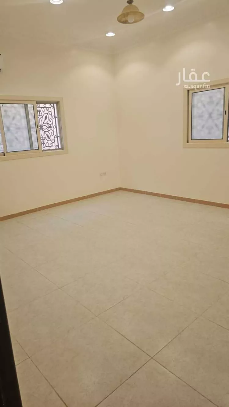 فيلا للإيجار في شارع تربة, حي الصحافة, مدينة الرياض, منطقة الرياض صورة 3