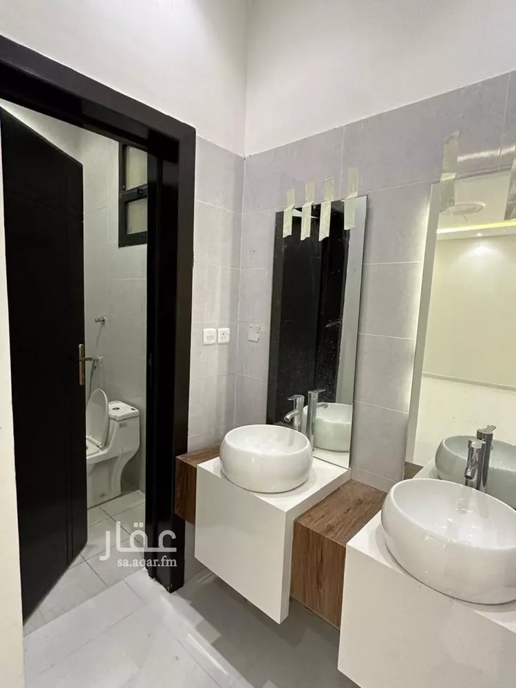 فيلا للبيع في شارع جبل العين, حي ظهرة لبن, مدينة الرياض, منطقة الرياض صورة 5