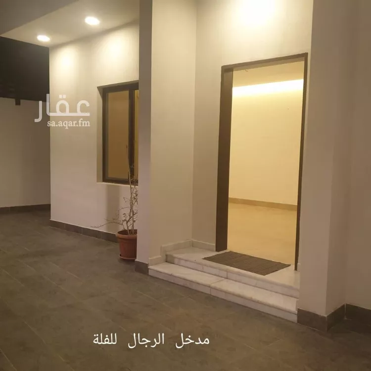 فيلا للبيع في شارع أحمد الكازروني, حي المهدية, مدينة الرياض, منطقة الرياض صورة 2