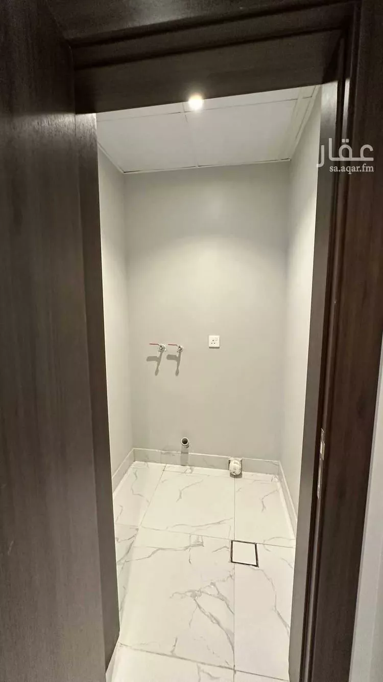 شقة للبيع في شارع ثابت بن صهيب, حي الروابي, مدينة الخبر, المنطقة الشرقية 8