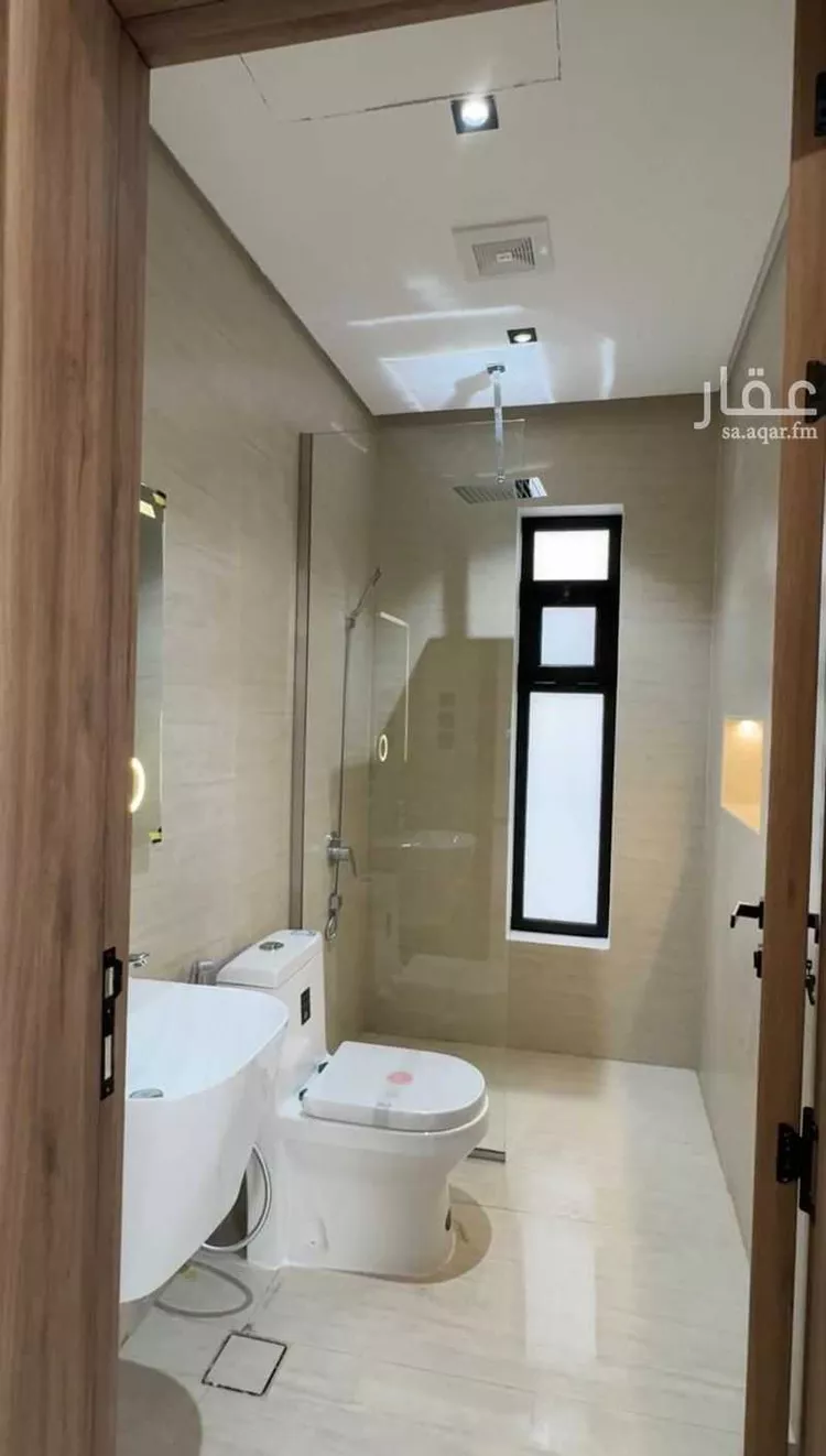 فيلا للبيع في شارع 31ب, حي الشراع, مدينة الخبر, المنطقة الشرقية 8