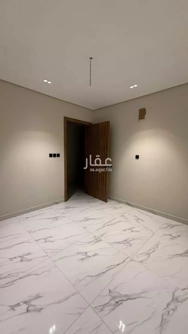 Apartment for Sale in Dammam Al Jamiyin 7