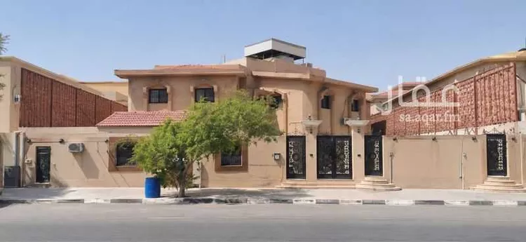 فيلا للبيع في شارع اوس بن ثابت, حي الدوحة الشمالية, مدينة الظهران, المنطقة الشرقية 1 صورة
