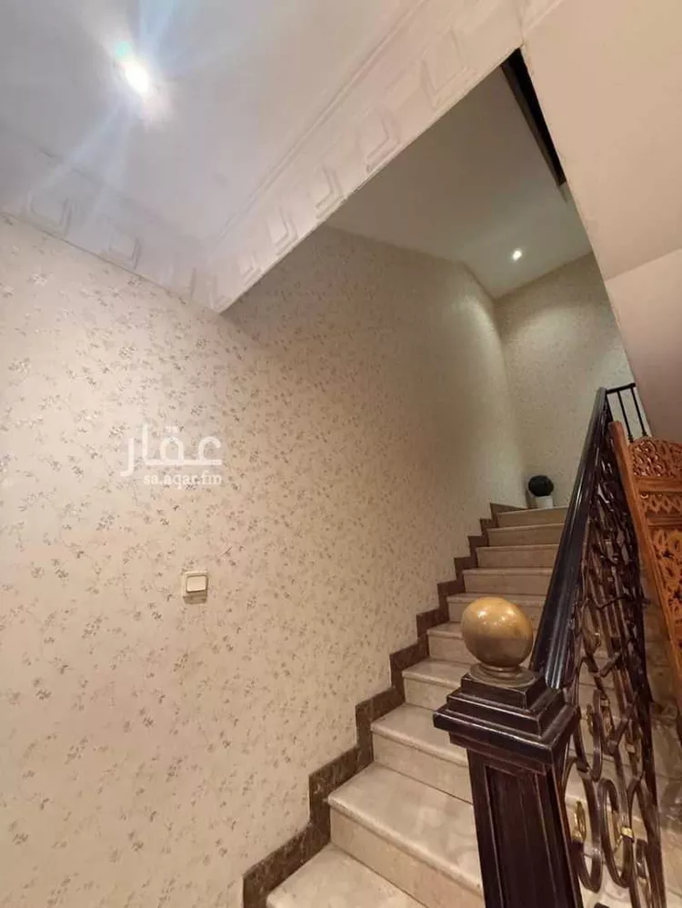 فيلا للبيع في شارع الاحياء, حي الكورنيش, مدينة الخبر, المنطقة الشرقية صورة 2