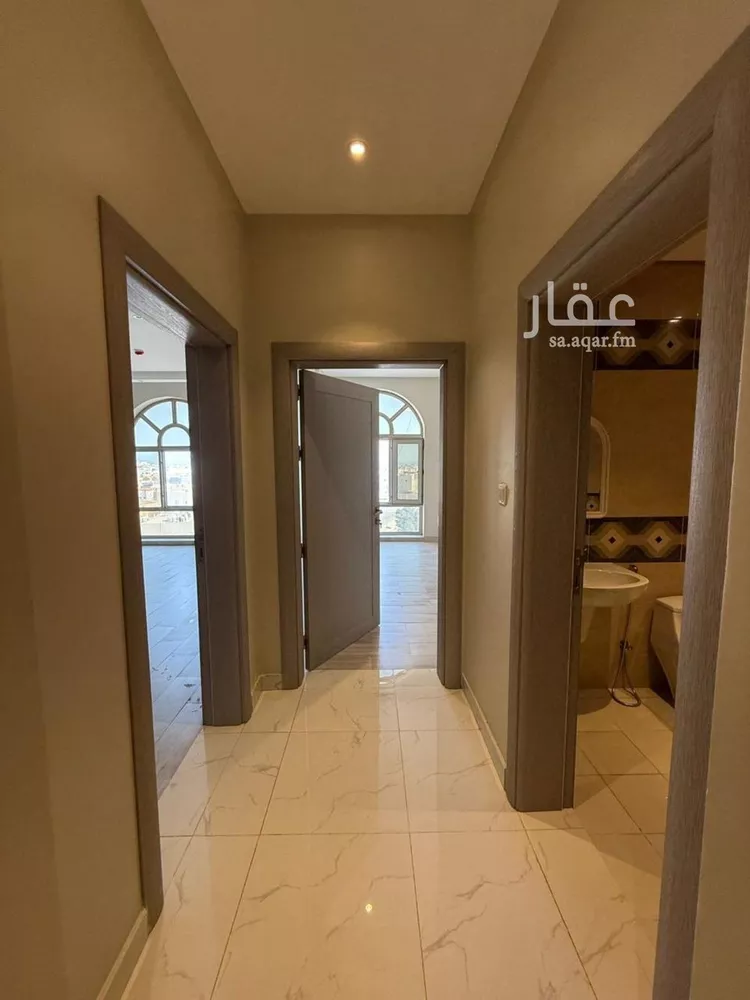 شقة للإيجار في شارع طريق الامير محمد بن فهد, حي الشاطئ الشرقي, مدينة الدمام, المنطقة الشرقية صورة 2