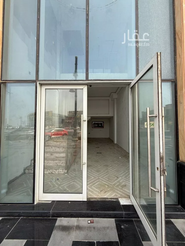 محل للإيجار في شارع الاشرعه, حي المزروعية, مدينة الدمام, المنطقة الشرقية صورة 2
