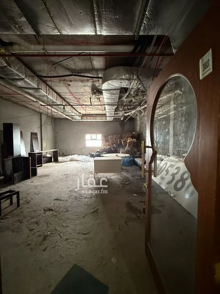 مكتب تجاري للإيجار في شارع الاشرعه, حي المزروعية, مدينة الدمام, المنطقة الشرقية صورة 2