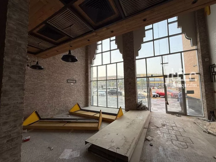 محل للإيجار في شارع الملك عبد الله بن عبدالعزيز, حي المزروعية, مدينة الدمام, المنطقة الشرقية صورة 3