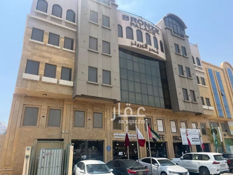 عمارة للإيجار في شارع العاشر, حي العقربية, مدينة الخبر, المنطقة الشرقية