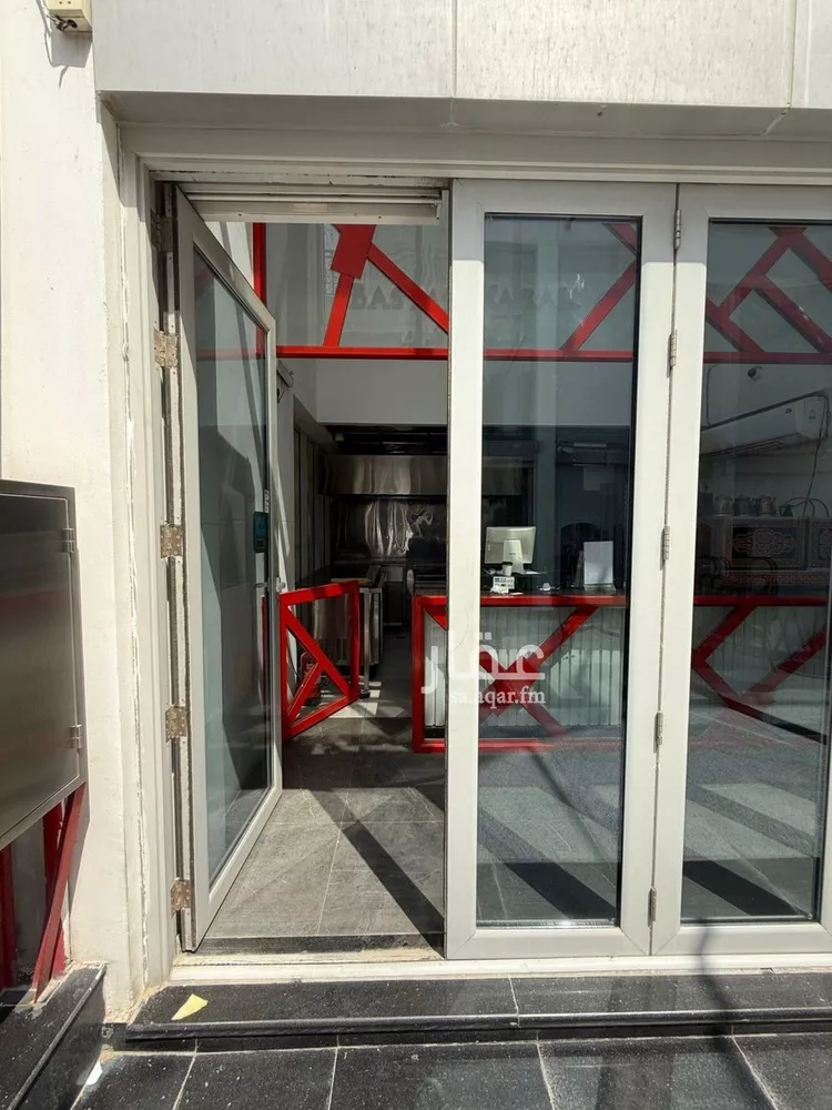 محل للإيجار في شارع الامير فيصل ابن فهد, حي الحزام الأخضر, مدينة الخبر, المنطقة الشرقية صورة 2