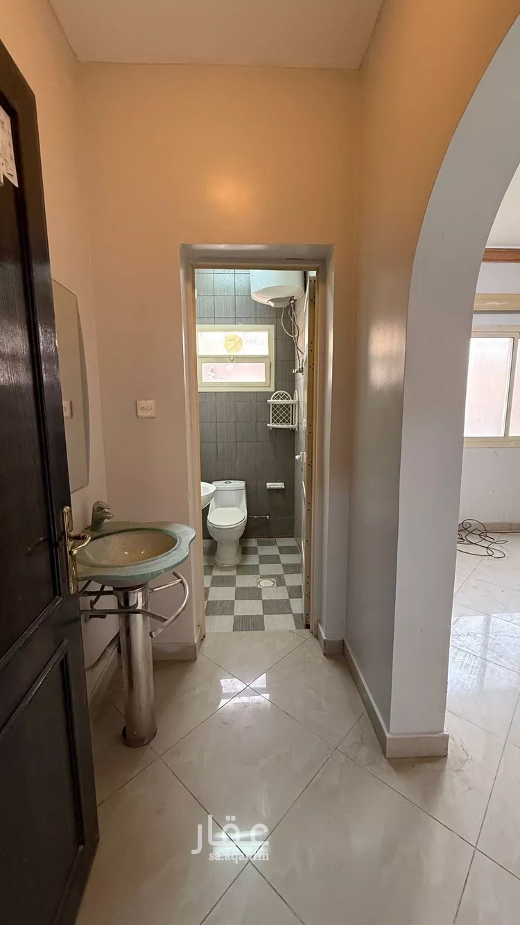 شقة للإيجار في شارع جمال الدين القاسمي, حي الحمراء, مدينة الدمام, المنطقة الشرقية صورة 3