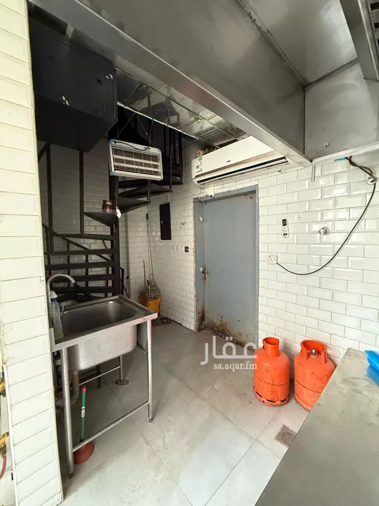 محل للإيجار في شارع الامير فيصل ابن فهد, حي الحزام الأخضر, مدينة الخبر, المنطقة الشرقية صورة 4
