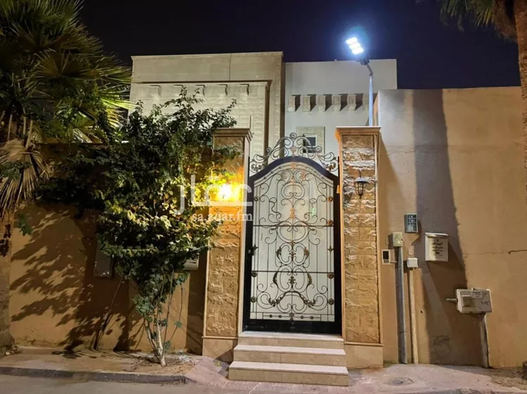 فيلا للبيع في شارع الجبل الأحمر, حي الصحافة, مدينة الرياض, منطقة الرياض