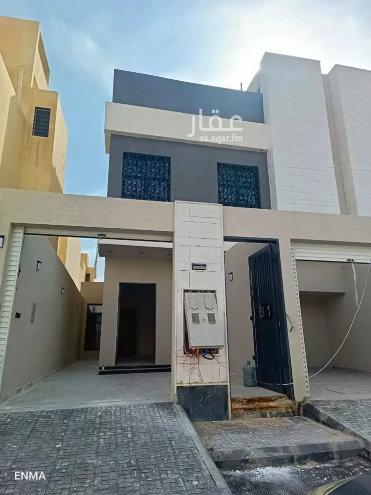 دور للبيع في شارع ابي الفتح القرشي, حي الخليج, مدينة الرياض, منطقة الرياض