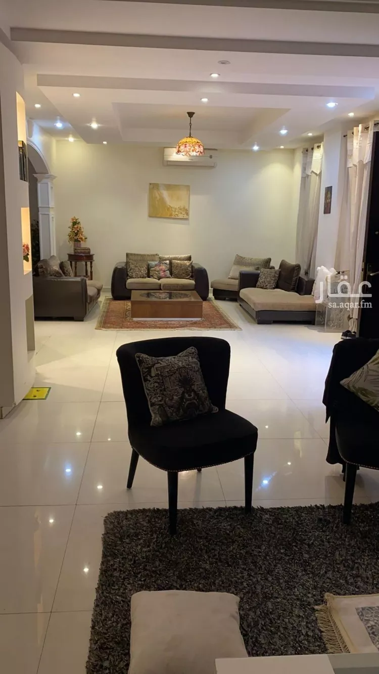 فيلا للبيع في شارع الجبل الأحمر, حي الصحافة, مدينة الرياض, منطقة الرياض صورة 2