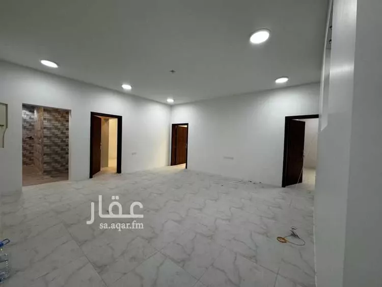 شقة للإيجار في شارع فضالة الغنوي, حي المجيدية, مدينة القطيف, المنطقة الشرقية صورة 5