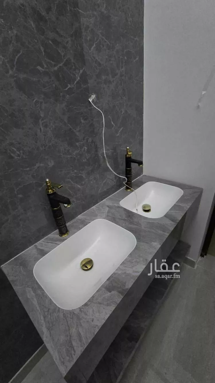 فيلا للبيع في شارع عباد ابن بشر الاشهل, حي الصقور, مدينة الاحساء, المنطقة الشرقية صورة 5