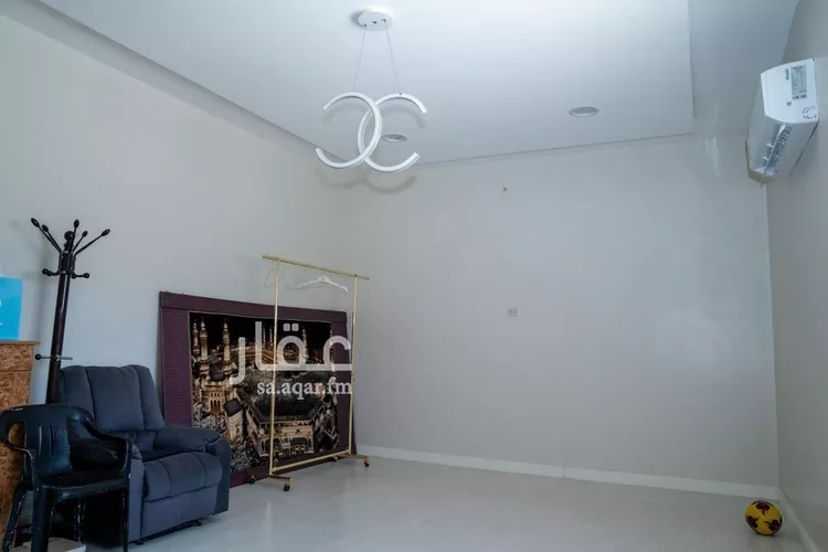 فيلا للبيع في شارع مسلية بن هذان, حي العريجاء الأوسط, مدينة الرياض, منطقة الرياض صورة 5