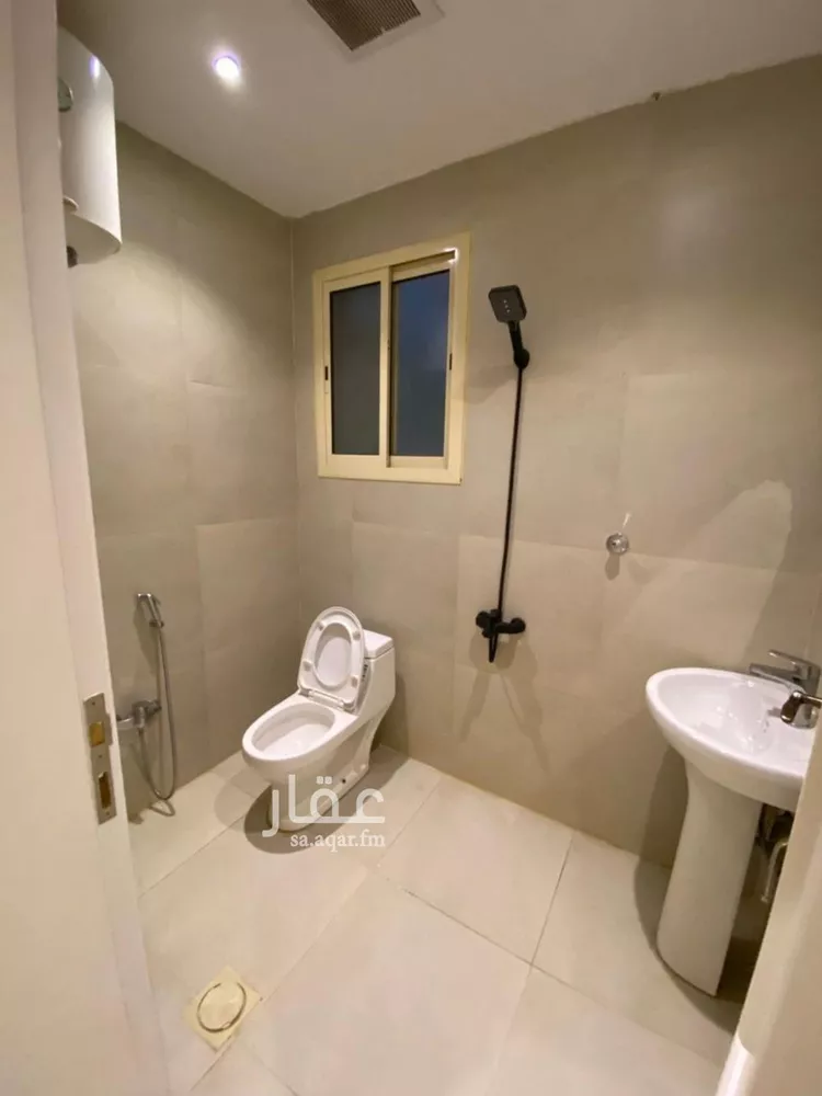 شقة للبيع في شارع سكاكا, حي ظهرة لبن, مدينة الرياض, منطقة الرياض صورة 2