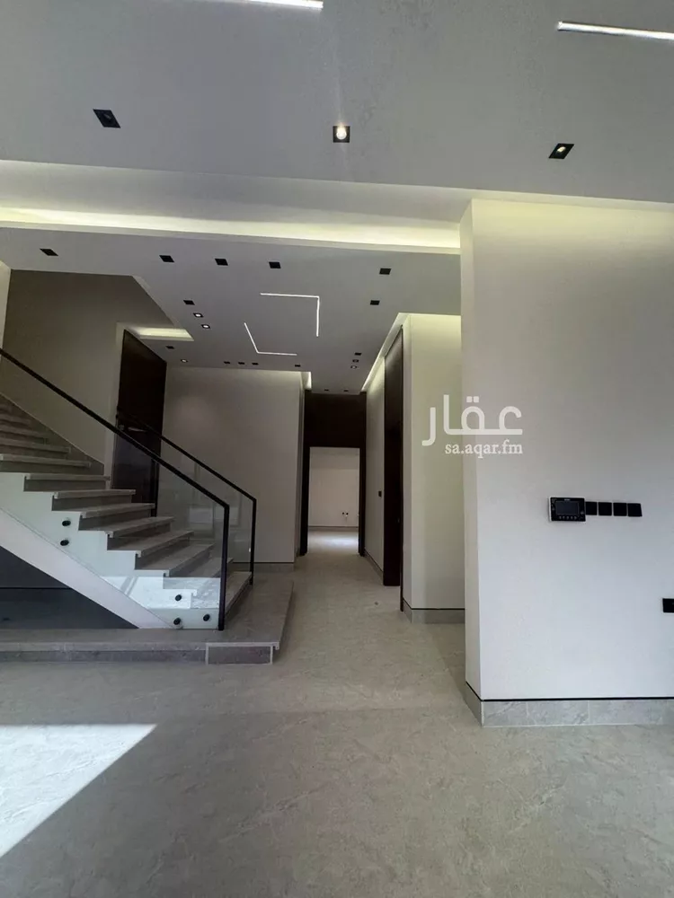 فيلا للبيع في شارع عمرو الشيباني, حي الرمال, مدينة الرياض, منطقة الرياض صورة 4