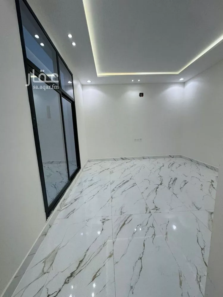 فيلا للبيع في شارع يحيى بن أبي المعالي, حي العريجاء الغربي, مدينة الرياض, منطقة الرياض صورة 4