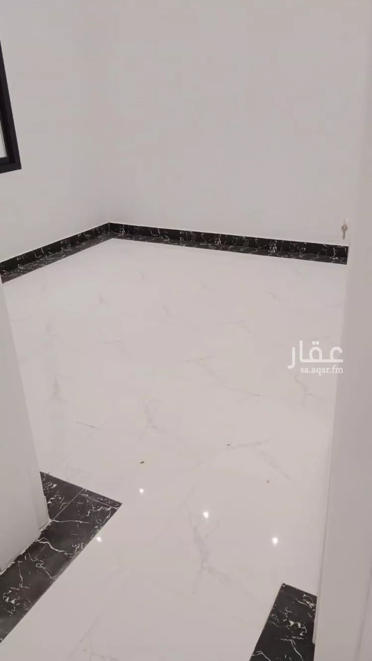 فيلا للبيع في شارع الحجرية, حي السويدي, مدينة الرياض, منطقة الرياض صورة 3