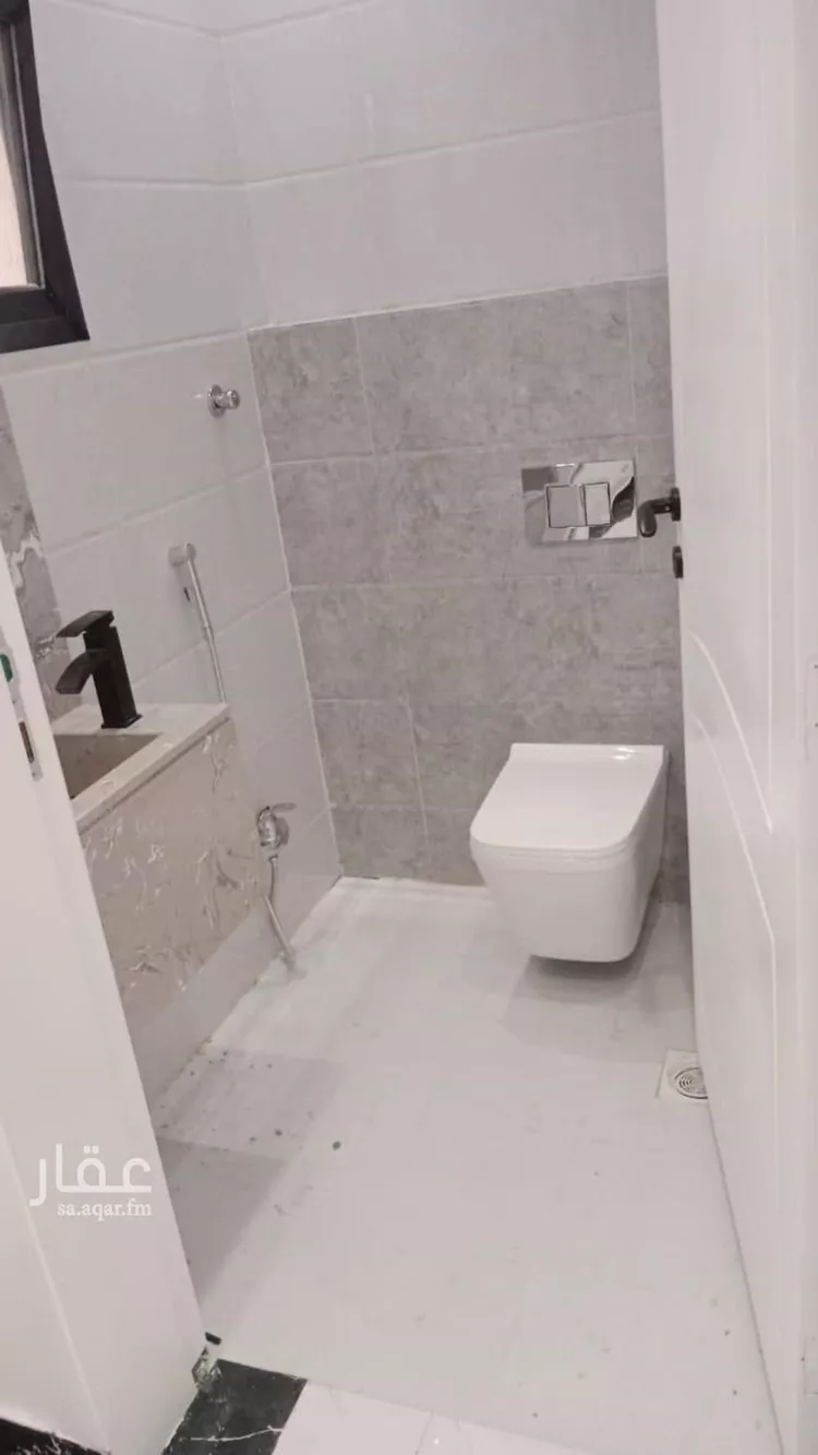 فيلا للبيع في شارع الحجرية, حي السويدي, مدينة الرياض, منطقة الرياض صورة 5