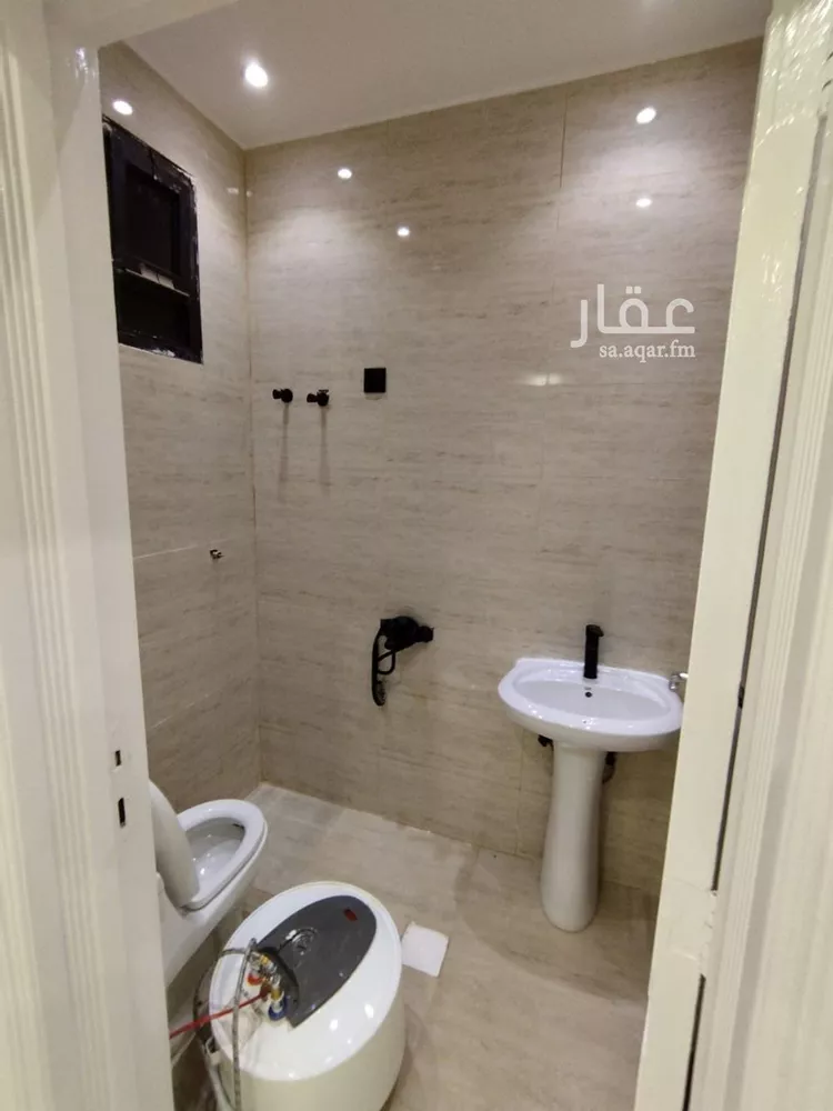 شقة للإيجار في شارع لطف بن محمد الزبيري, حي الريان, مدينة الرياض, منطقة الرياض