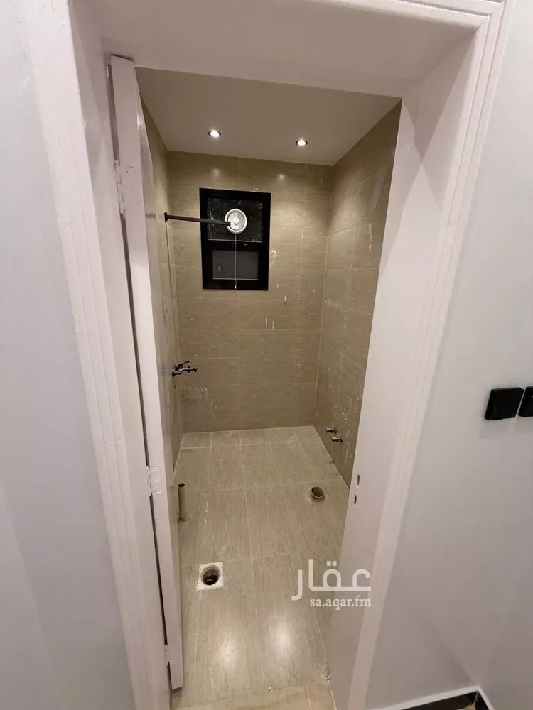 شقة للإيجار في شارع قلعة صلاح الدين, حي العقيق, مدينة الرياض, منطقة الرياض صورة 5