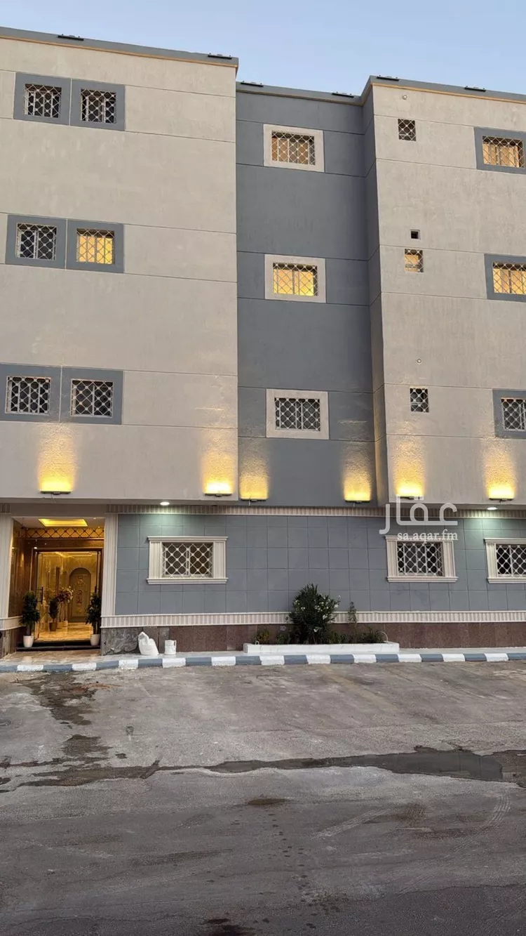 شقة للإيجار في شارع الشيخ حسن بن حسين بن علي, حي إشبيلية, مدينة الرياض, منطقة الرياض