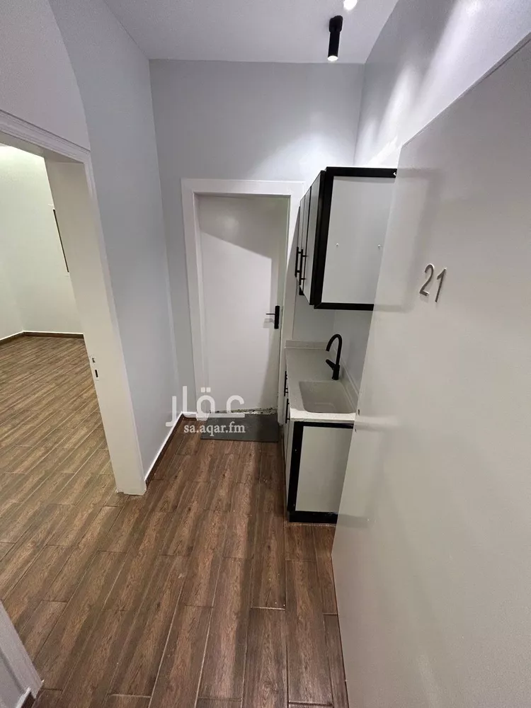 شقة للإيجار في شارع الحوي, حي العقيق, مدينة الرياض, منطقة الرياض صورة 3