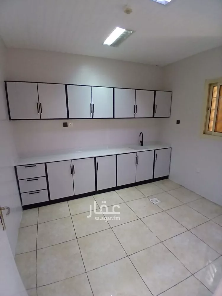 شقة للإيجار في شارع وادي المناقب, حي الشهداء, مدينة الرياض, منطقة الرياض صورة 3