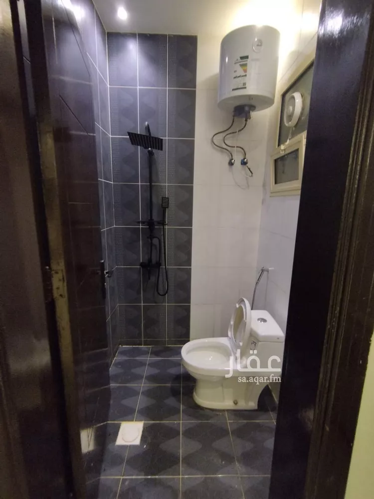 شقة للإيجار في شارع عبدالله بن شهيوين, حي الملقا, مدينة الرياض, منطقة الرياض صورة 2