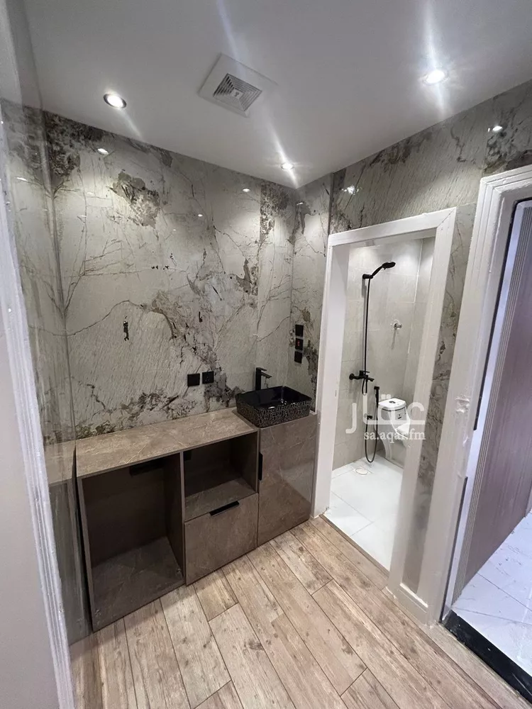 شقة للإيجار في شارع عبدالله بن شهيوين, حي الملقا, مدينة الرياض, منطقة الرياض صورة 2